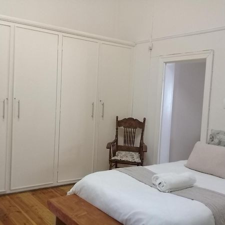 克拉多克 Die Hoekhuis酒店 外观 照片